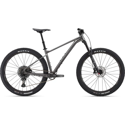 GIANT FATHOM 29 1 METALLIC BLACK 2023 FÉRFI TRAIL MTB KERÉKPÁR