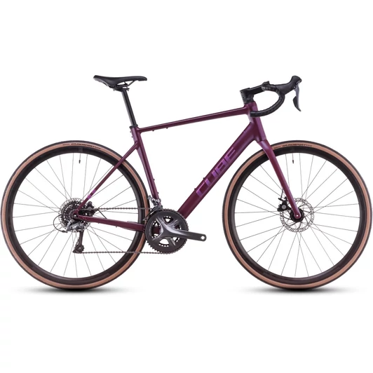 CUBE ATTAIN PRO HYPERPURPLE´N´HELIO - 2025 - ORSZÁGÚTI KERÉKPÁR - 53 CM