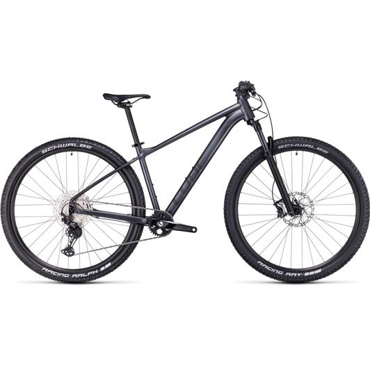 CUBE REACTION PRO METALBLACK'N'BLACK 29&quot; 2023 FÉRFI MTB KERÉKPÁR